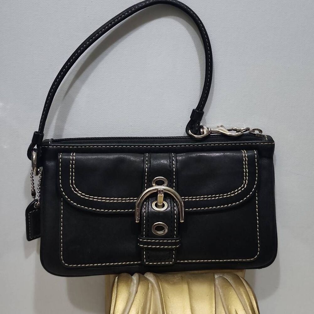 Coach Soho black leather buckle wristlet clutch bag. Y2K - Picture 2 of 12